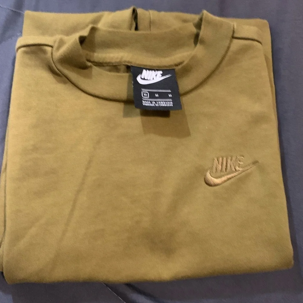 Nike Khaki Crewneck Sweatshirt